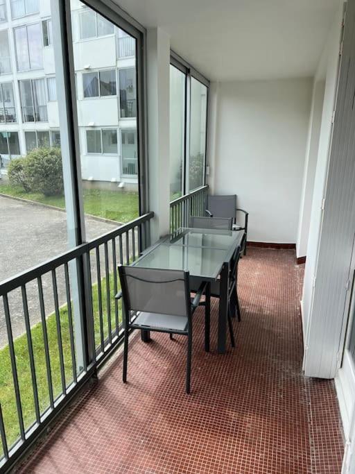 רוסקוף Bel Appartement De Bord De Mer Avec Veranda מראה חיצוני תמונה